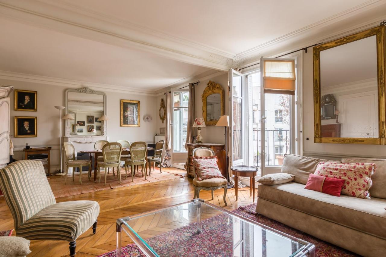 Veeve - Charming Mirabeau Apartment Paris Exterior photo